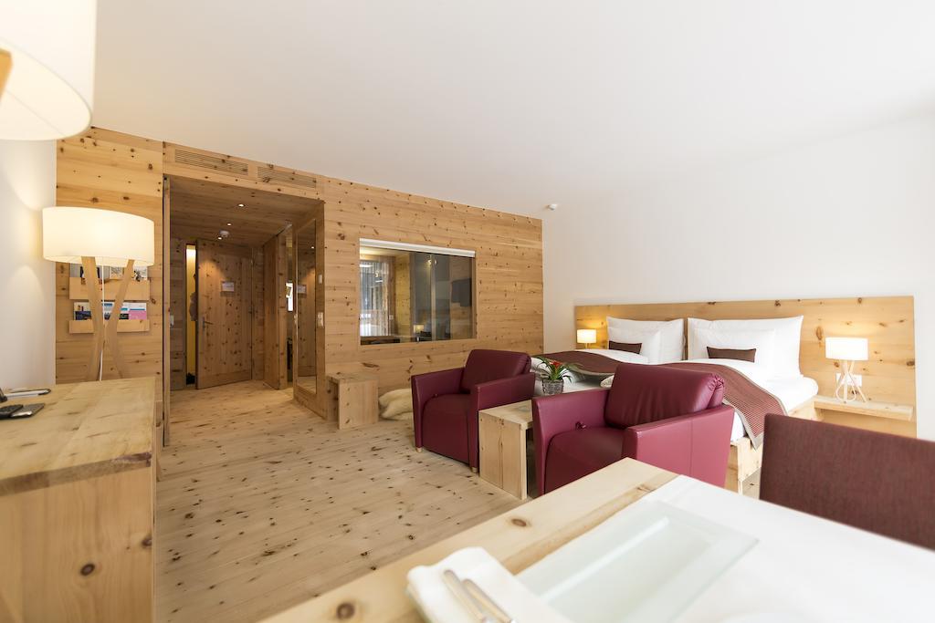 Relais & Chateaux In Lain Hotel Cadonau Brail Eksteriør billede